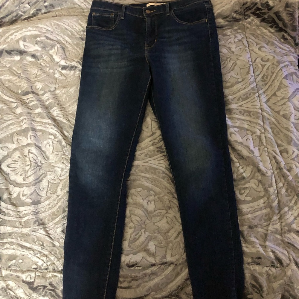 Levi’s - Picture 5 of 6